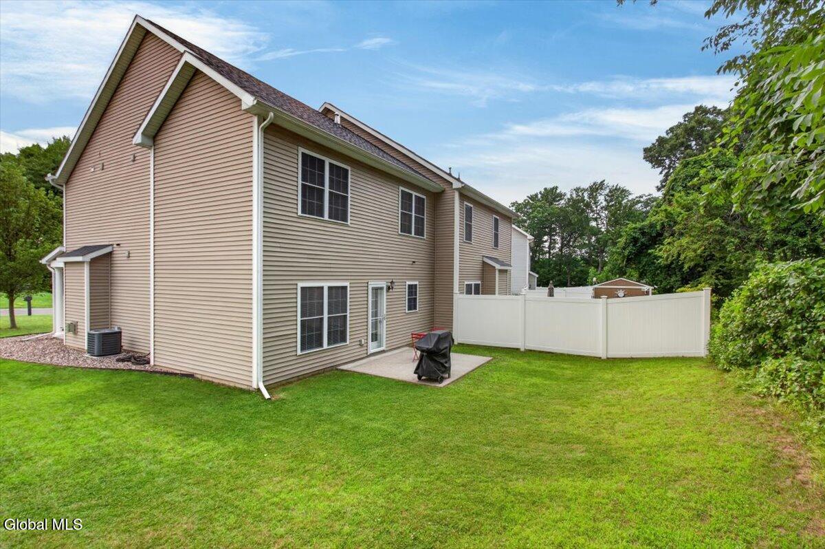 28 Reutter Drive Selkirk NY 12158
