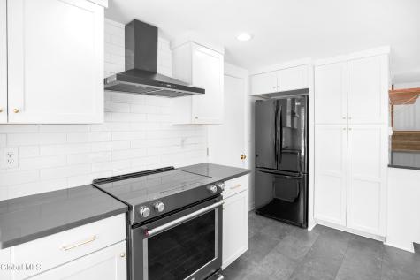 130 Thimbleberry Road Malta NY 12020