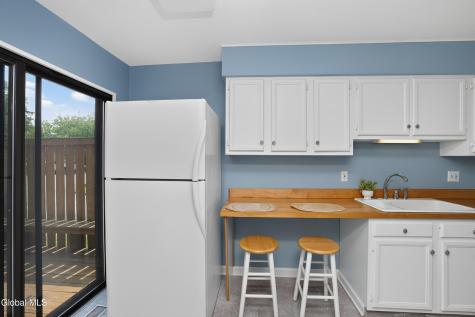 901 Huntington Court East Greenbush NY 12061