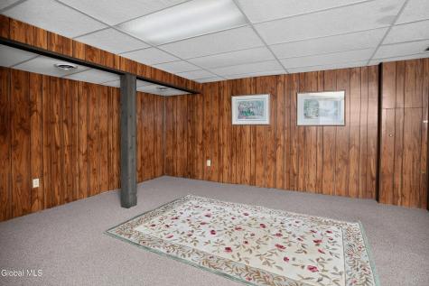 901 Huntington Court East Greenbush NY 12061