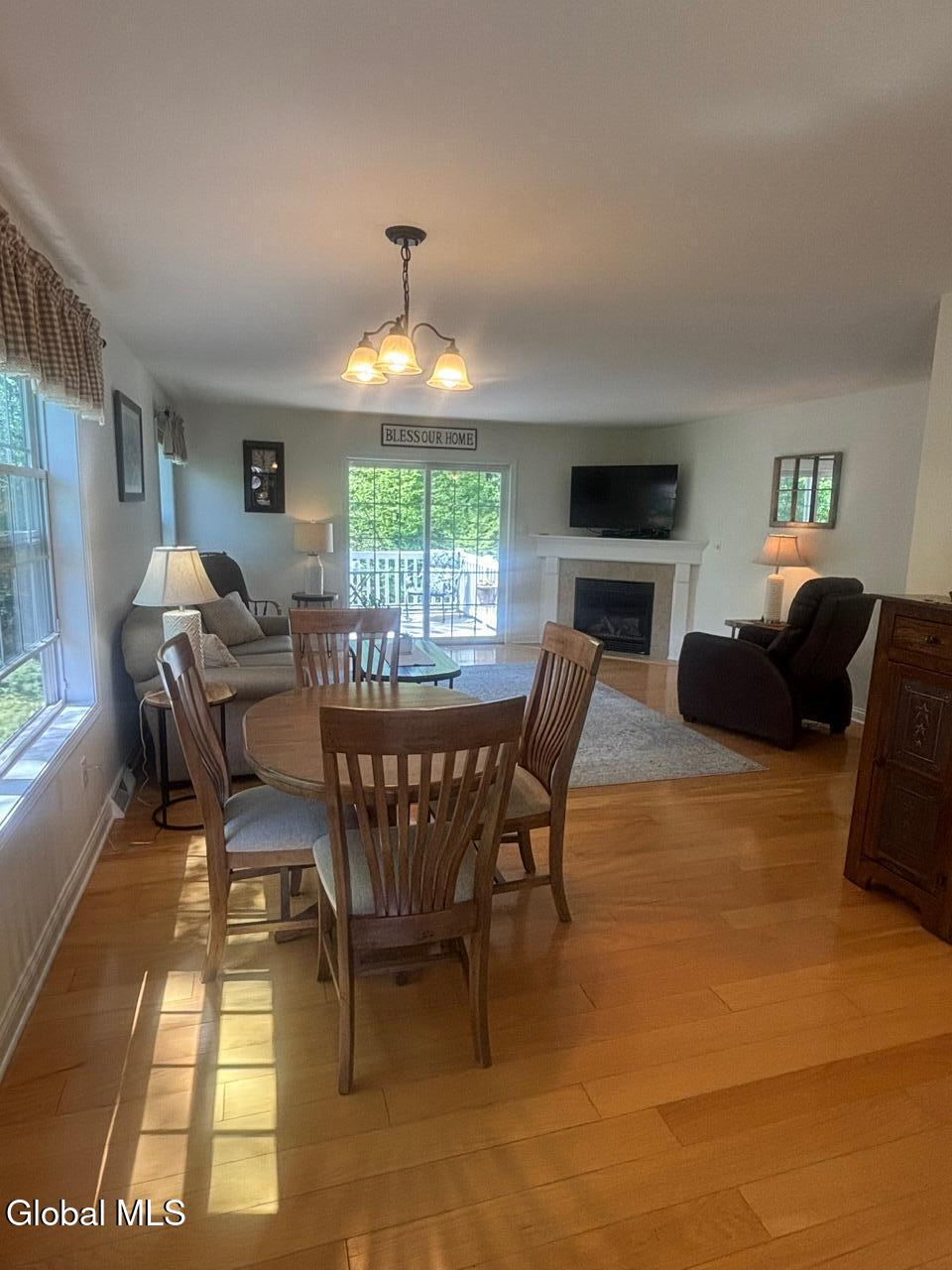 701 Royale Court Troy NY 12180