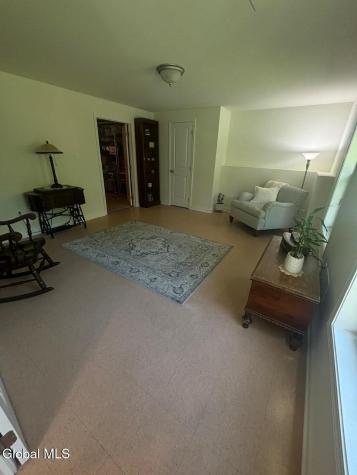 701 Royale Court Troy NY 12180