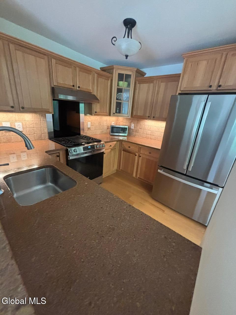 701 Royale Court Troy NY 12180