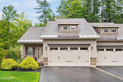 3 Canterbury Lane Delmar NY 12054