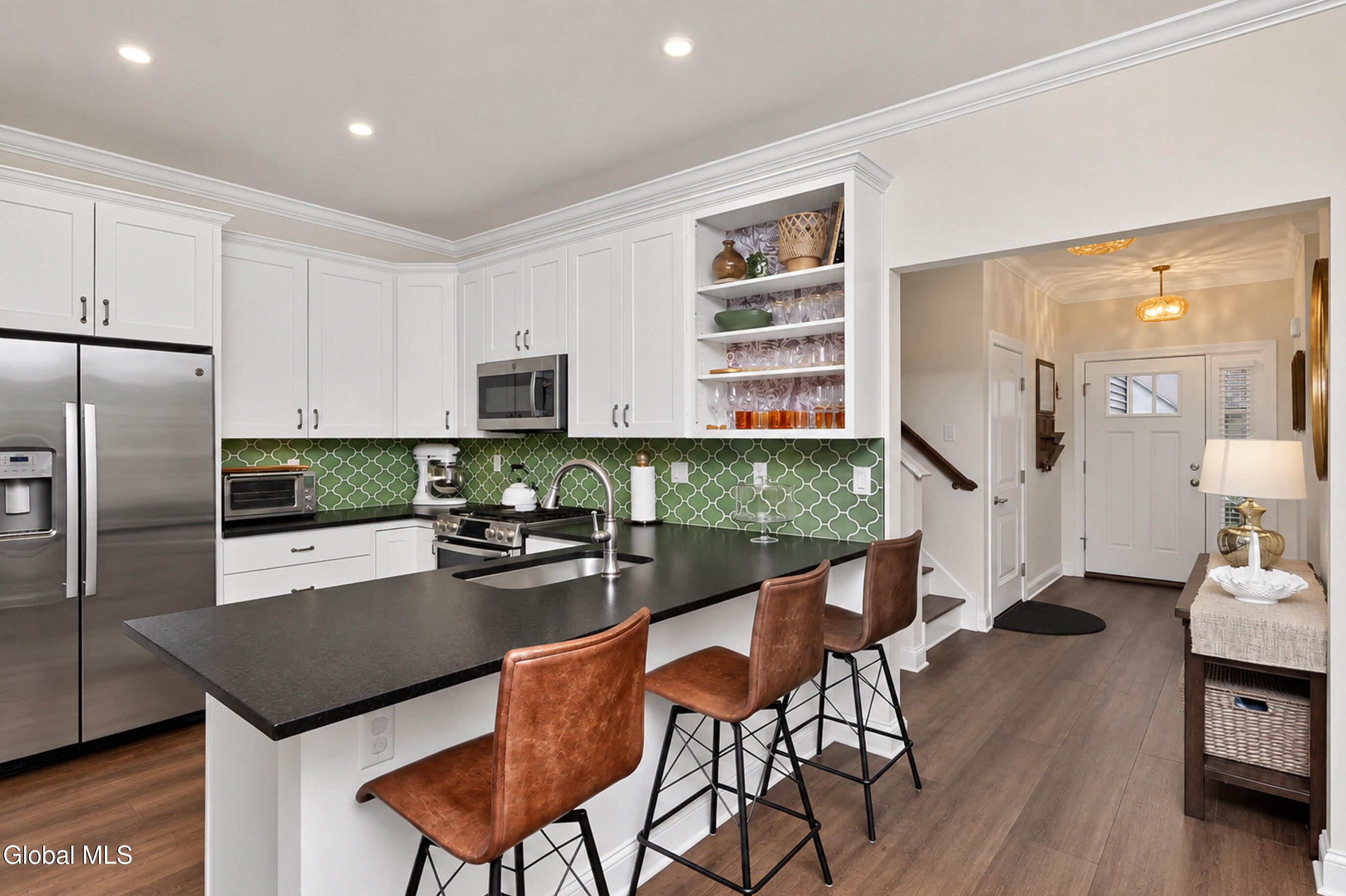 3 Canterbury Lane Delmar NY 12054