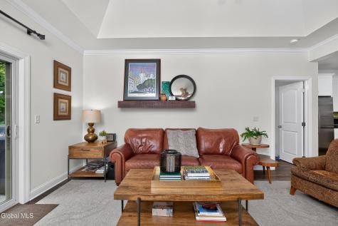3 Canterbury Lane Delmar NY 12054