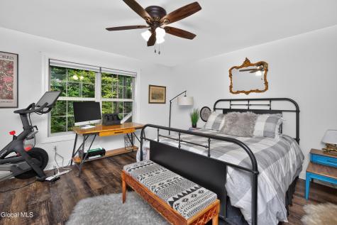 3 Canterbury Lane Delmar NY 12054