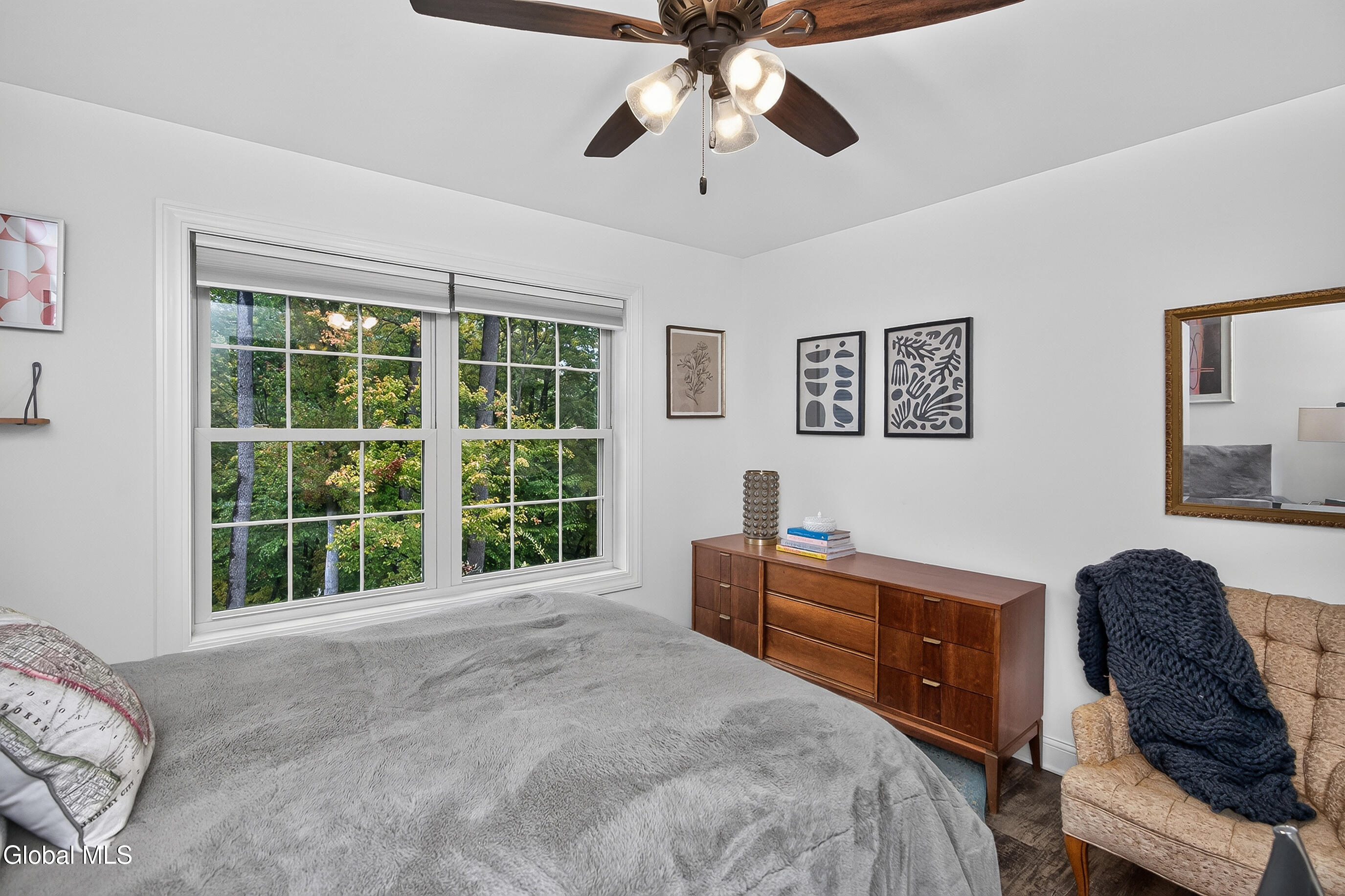 3 Canterbury Lane Delmar NY 12054