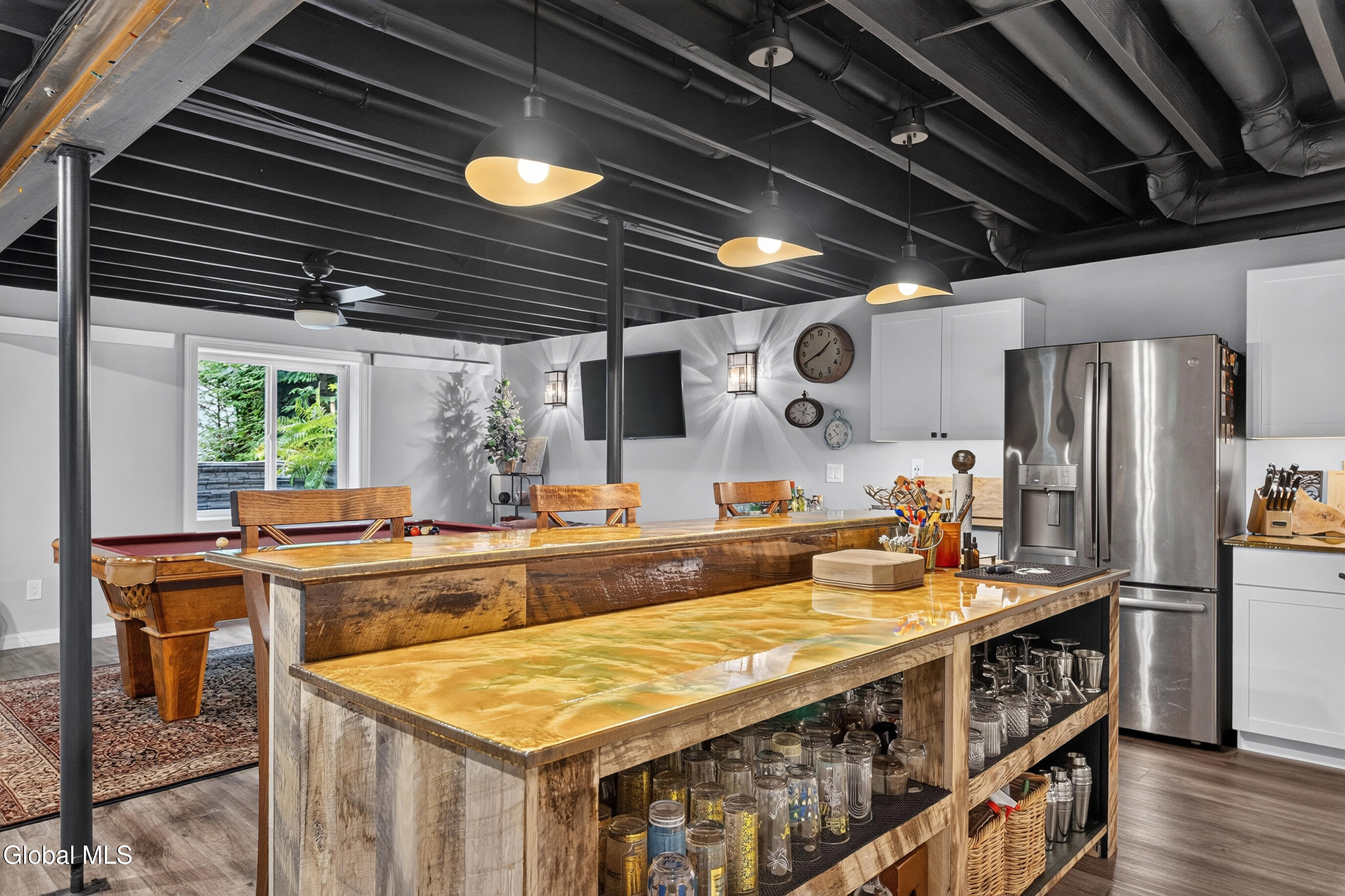 3 Canterbury Lane Delmar NY 12054