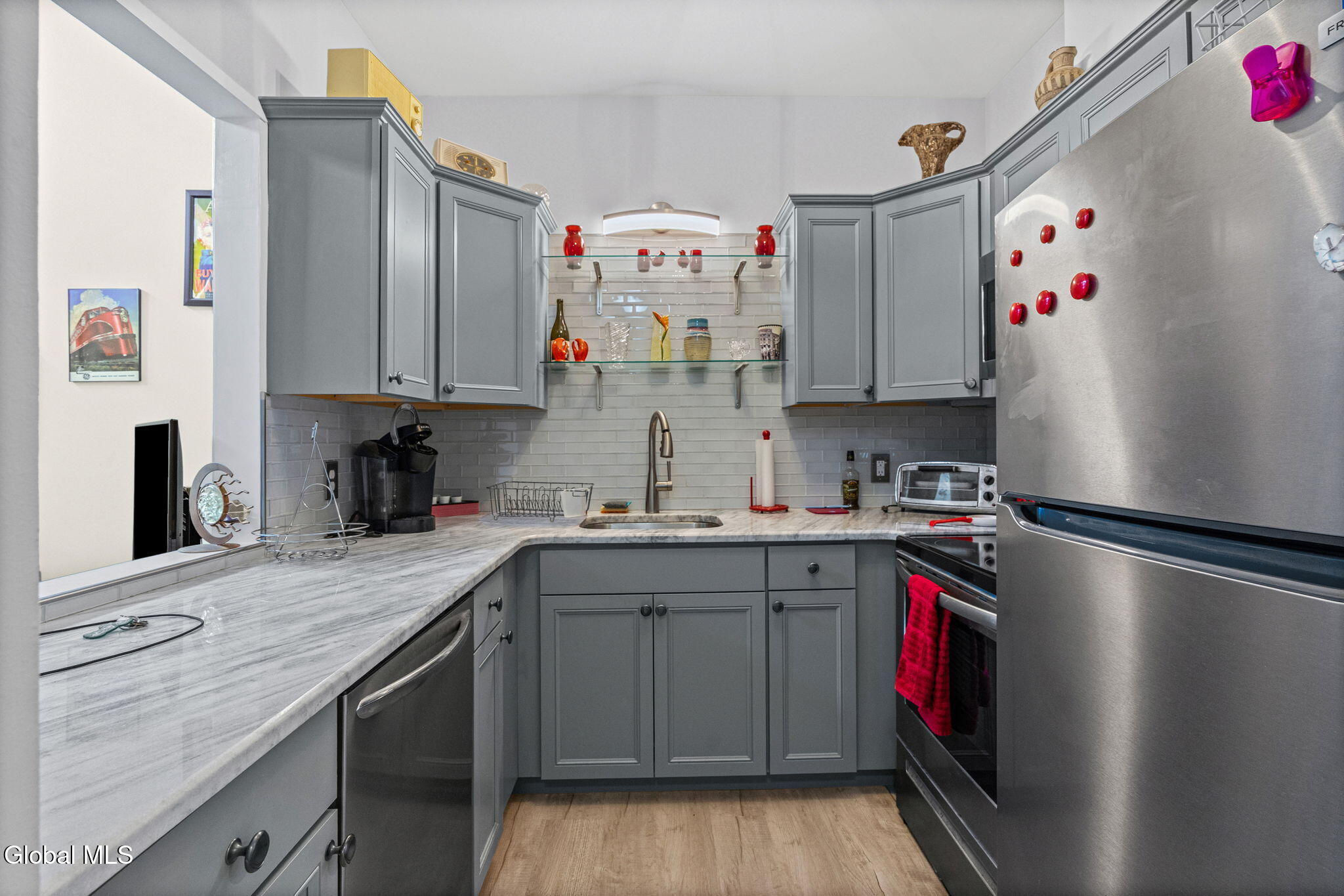 137 Front Street Schenectady NY 12305