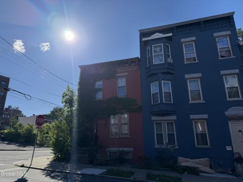 161.5 Lark Street Albany NY 12210