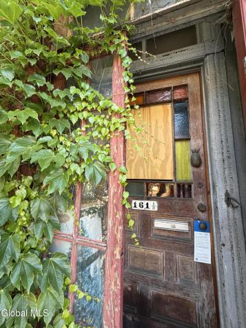 161.5 Lark Street Albany NY 12210