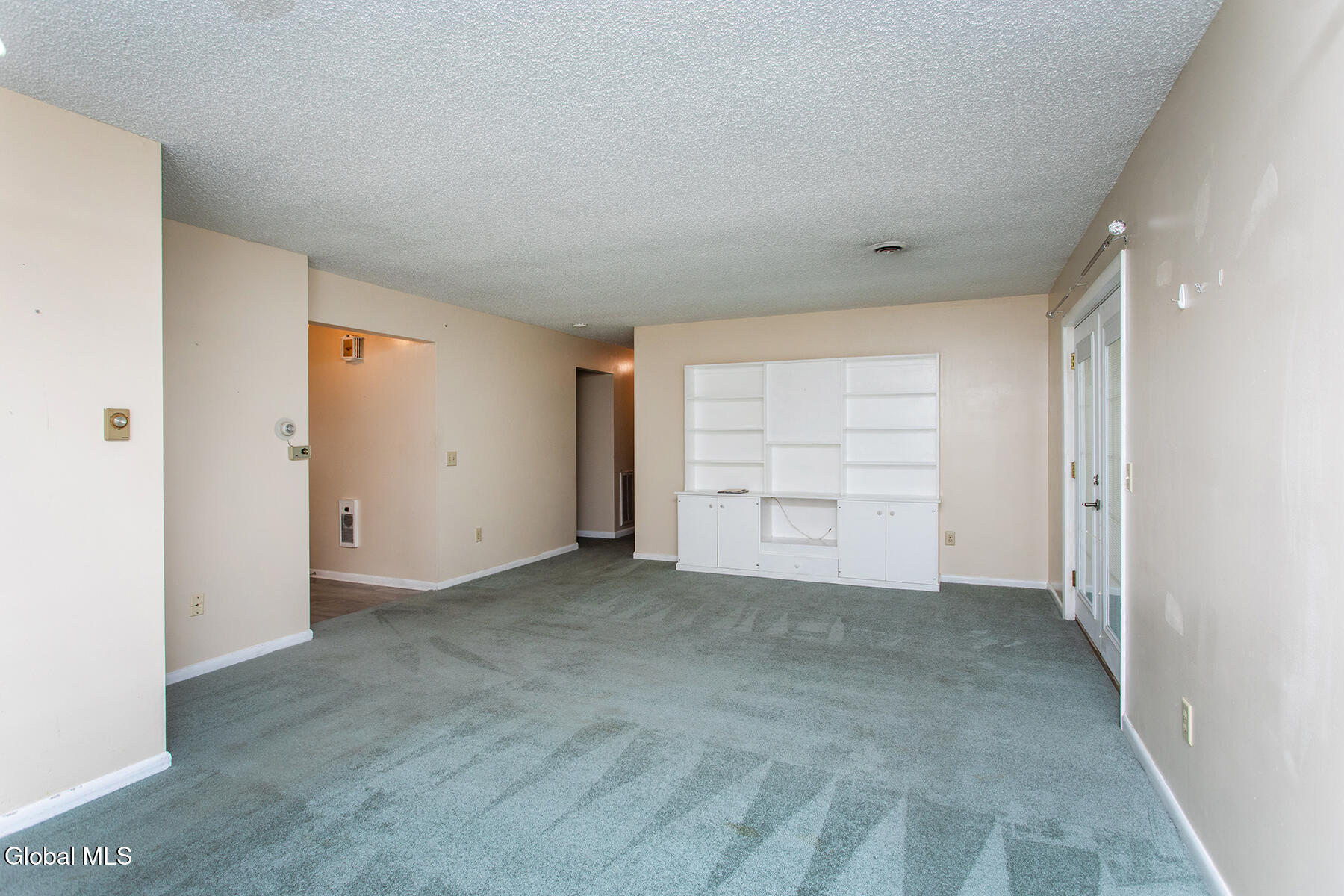 5 Queensway Queensbury NY 12804
