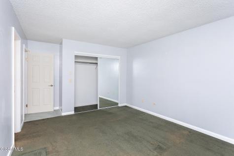 5 Queensway Queensbury NY 12804