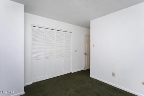 5 Queensway Queensbury NY 12804