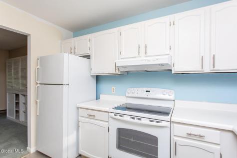 5 Queensway Queensbury NY 12804