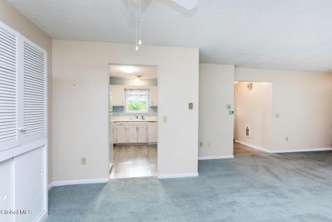 5 Queensway Queensbury NY 12804