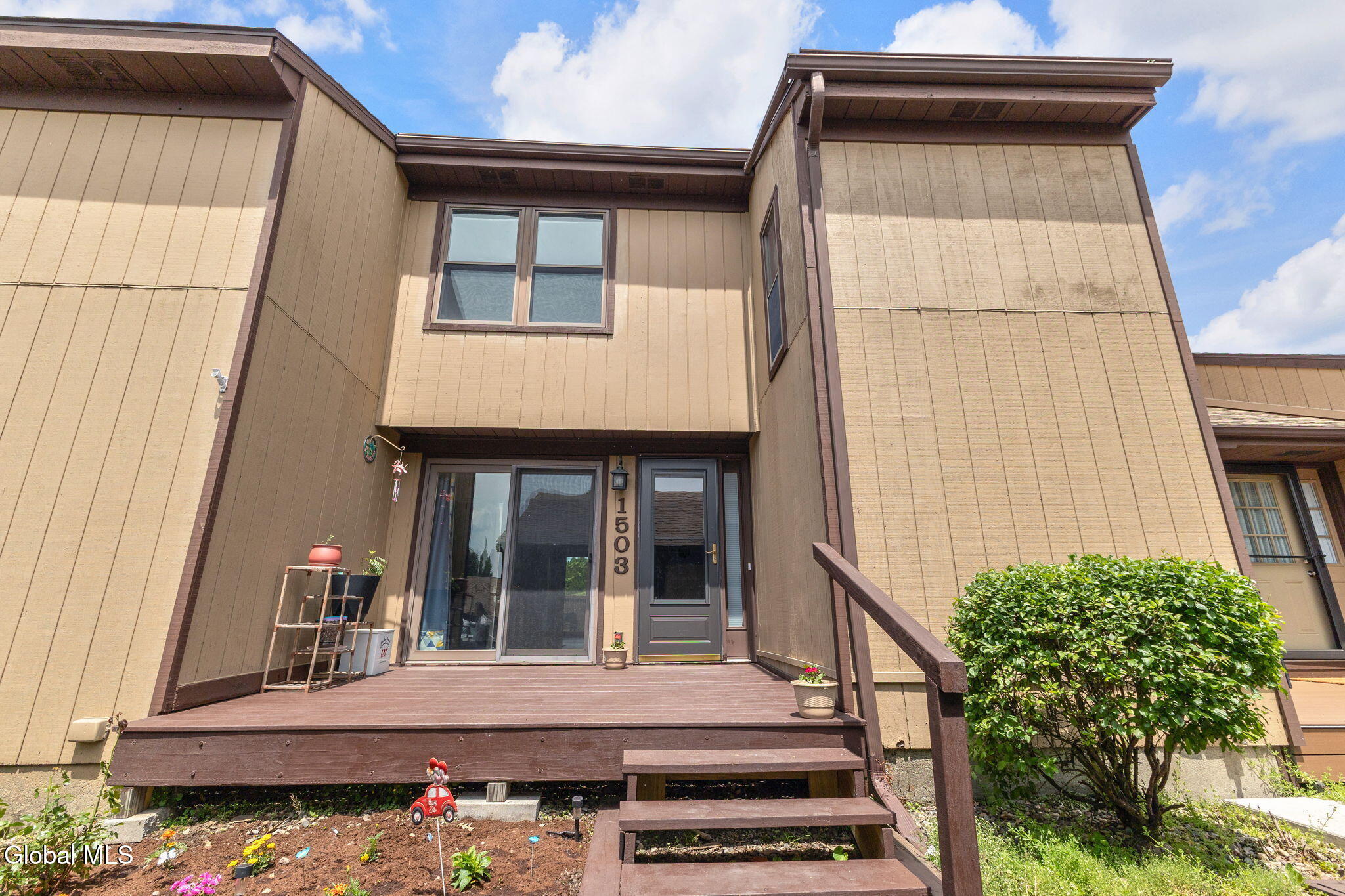 1503 Huntington Court East Greenbush NY 12061