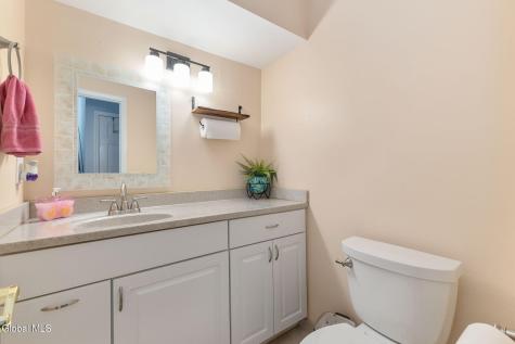 1503 Huntington Court East Greenbush NY 12061