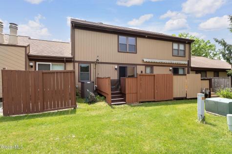 1503 Huntington Court East Greenbush NY 12061