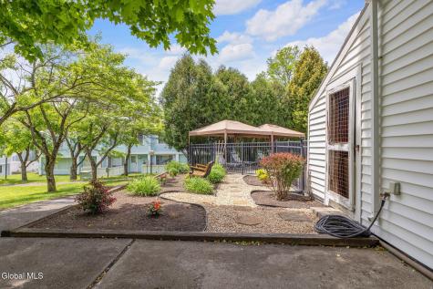 1503 Huntington Court East Greenbush NY 12061