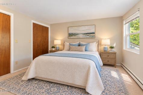 4 Wake Robin Road Malta NY 12020