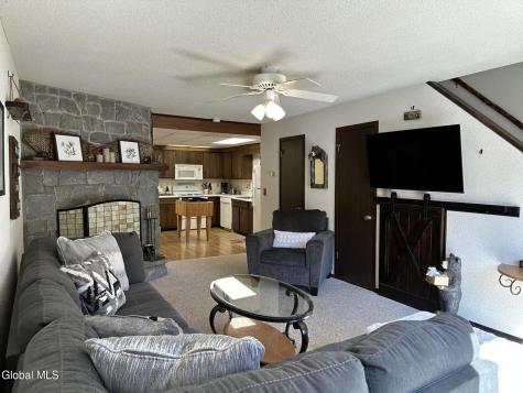 11 S Overlook Lane Chestertown NY 12817