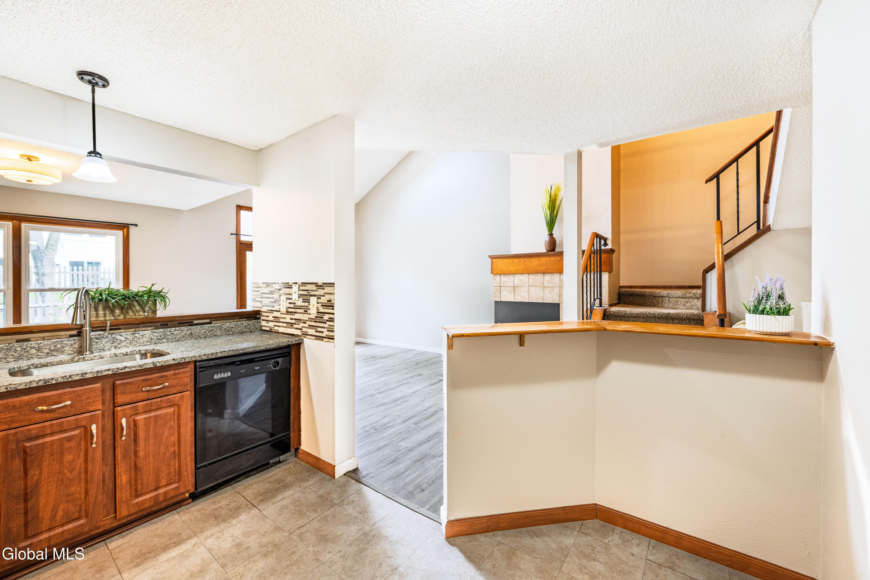 23 Stoney Creek Drive Clifton Park NY 12065