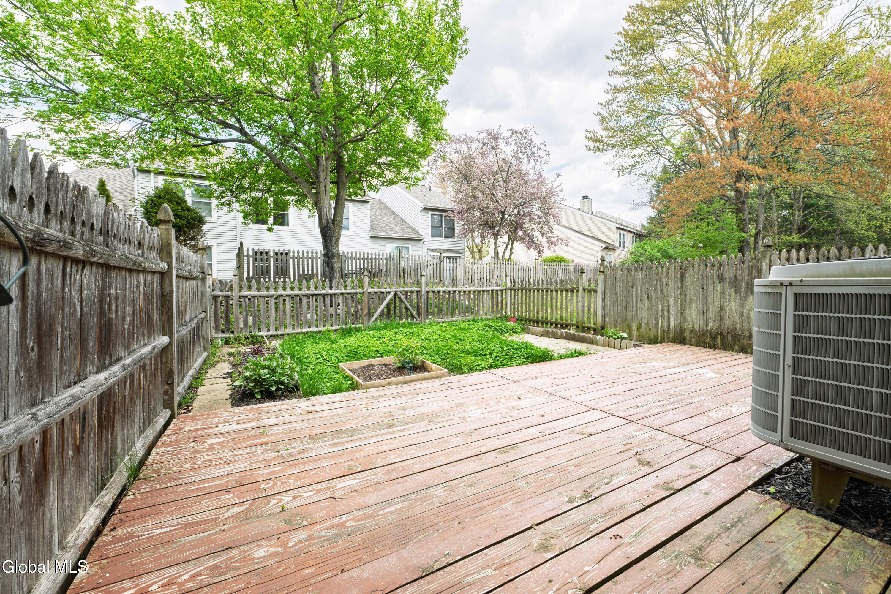 23 Stoney Creek Drive Clifton Park NY 12065