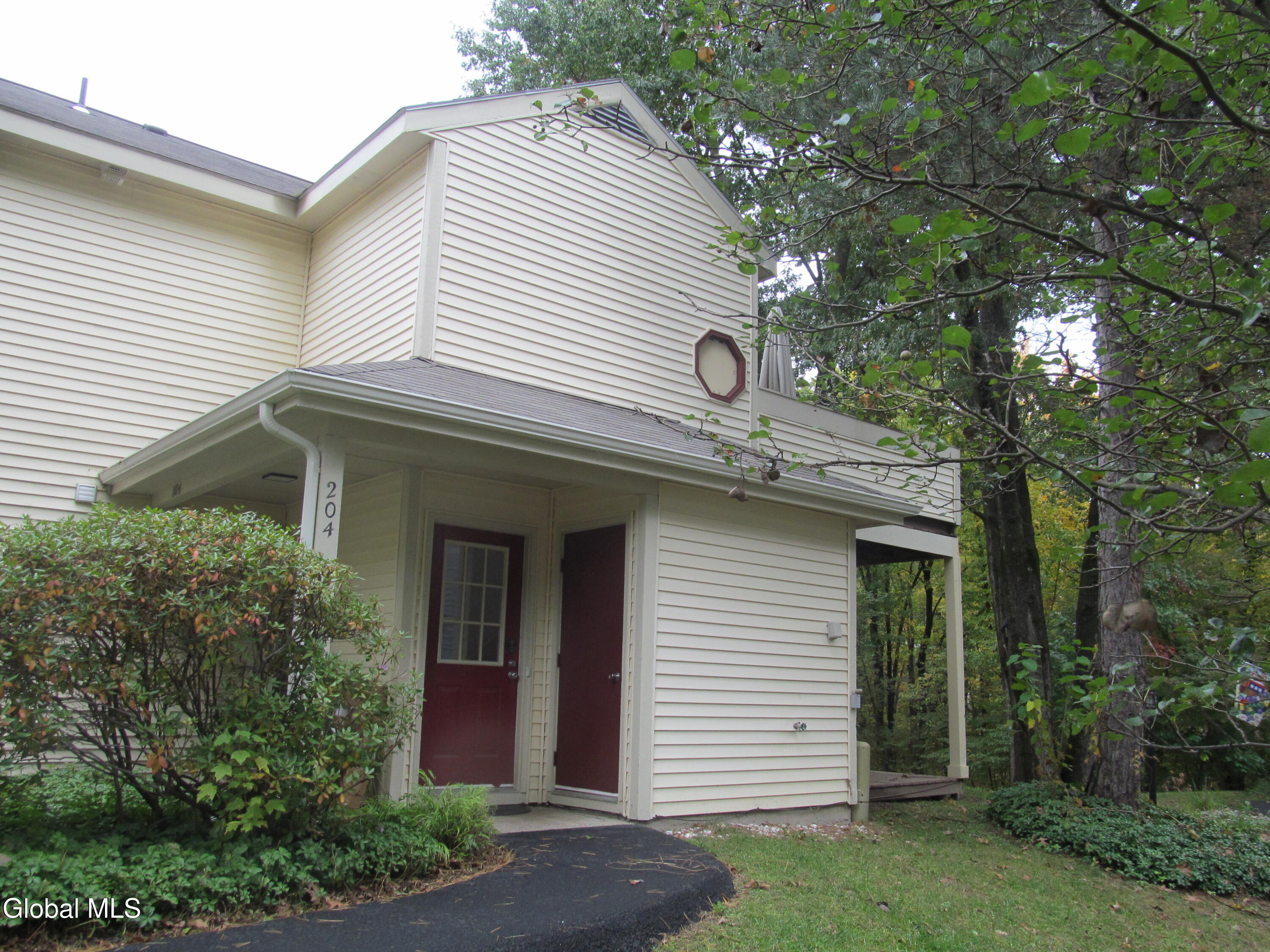 204 Yorktown Drive Halfmoon NY 12065