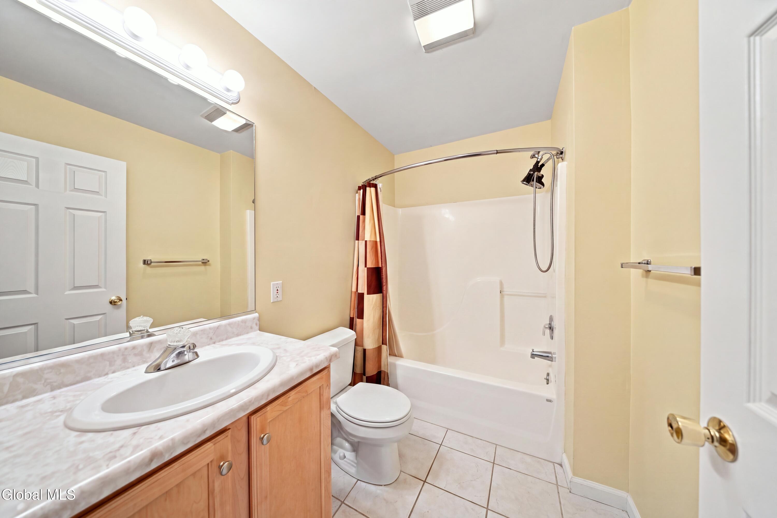115 Harvard Road Latham NY 12189