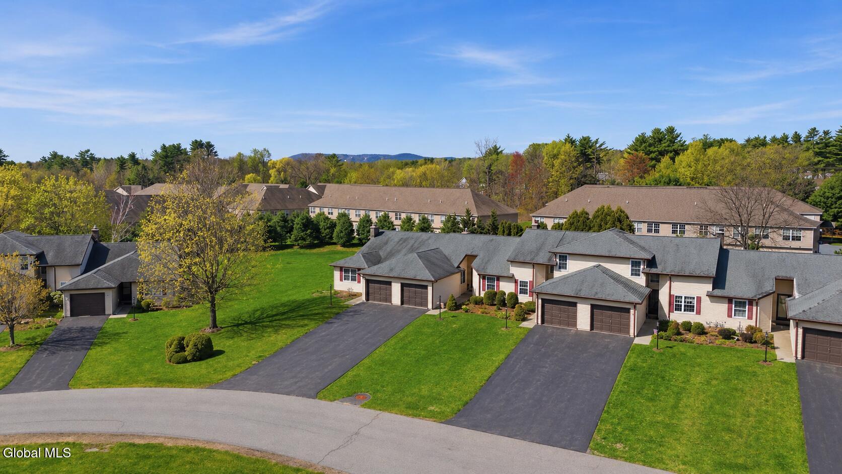 38 Dorlon Drive Queensbury NY 12804