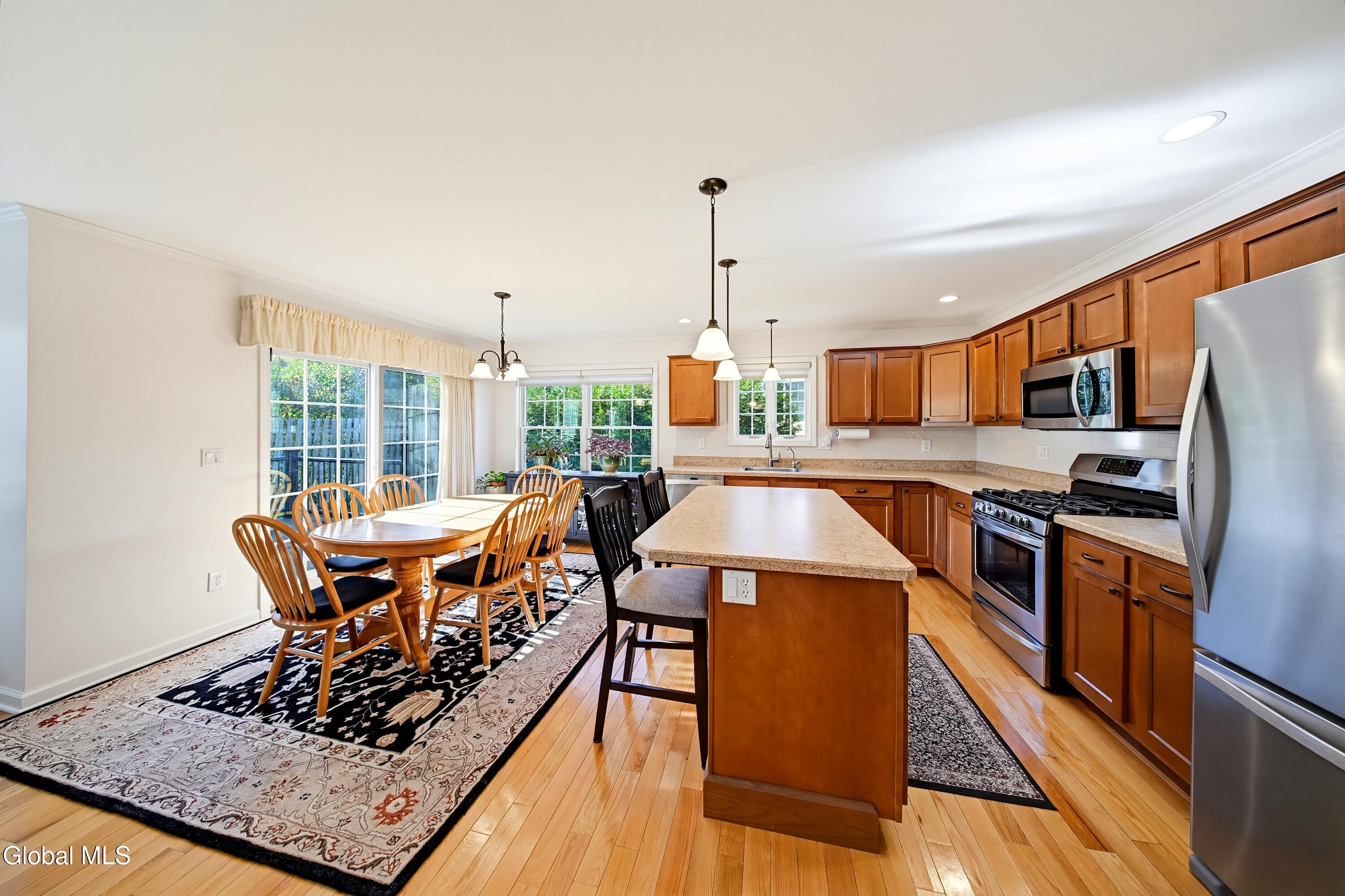 14 Pebble Court Slingerlands NY 12159