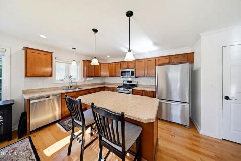 14 Pebble Court Slingerlands NY 12159