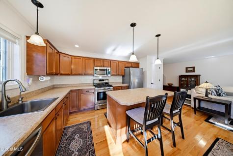 14 Pebble Court Slingerlands NY 12159