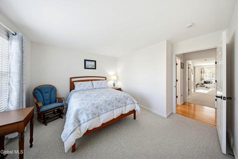 14 Pebble Court Slingerlands NY 12159