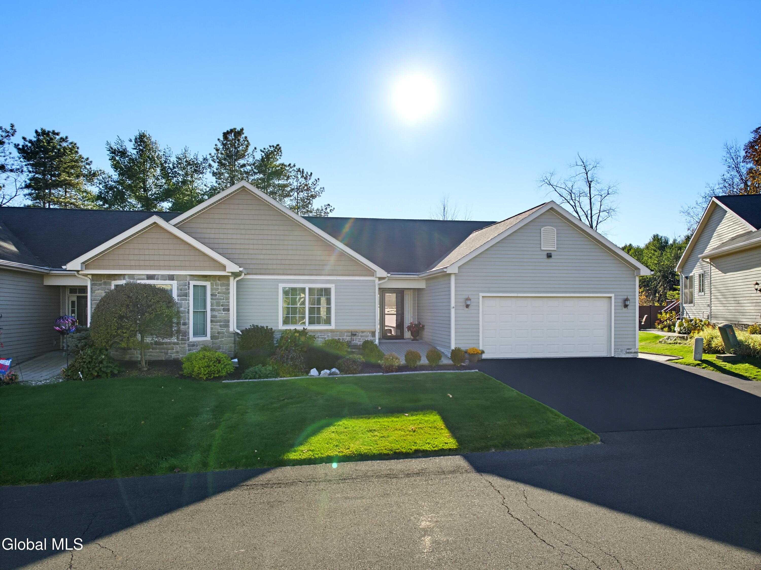 14 Pebble Court Slingerlands NY 12159