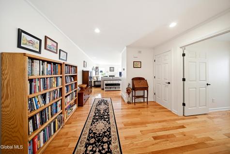 14 Pebble Court Slingerlands NY 12159