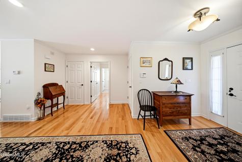 14 Pebble Court Slingerlands NY 12159