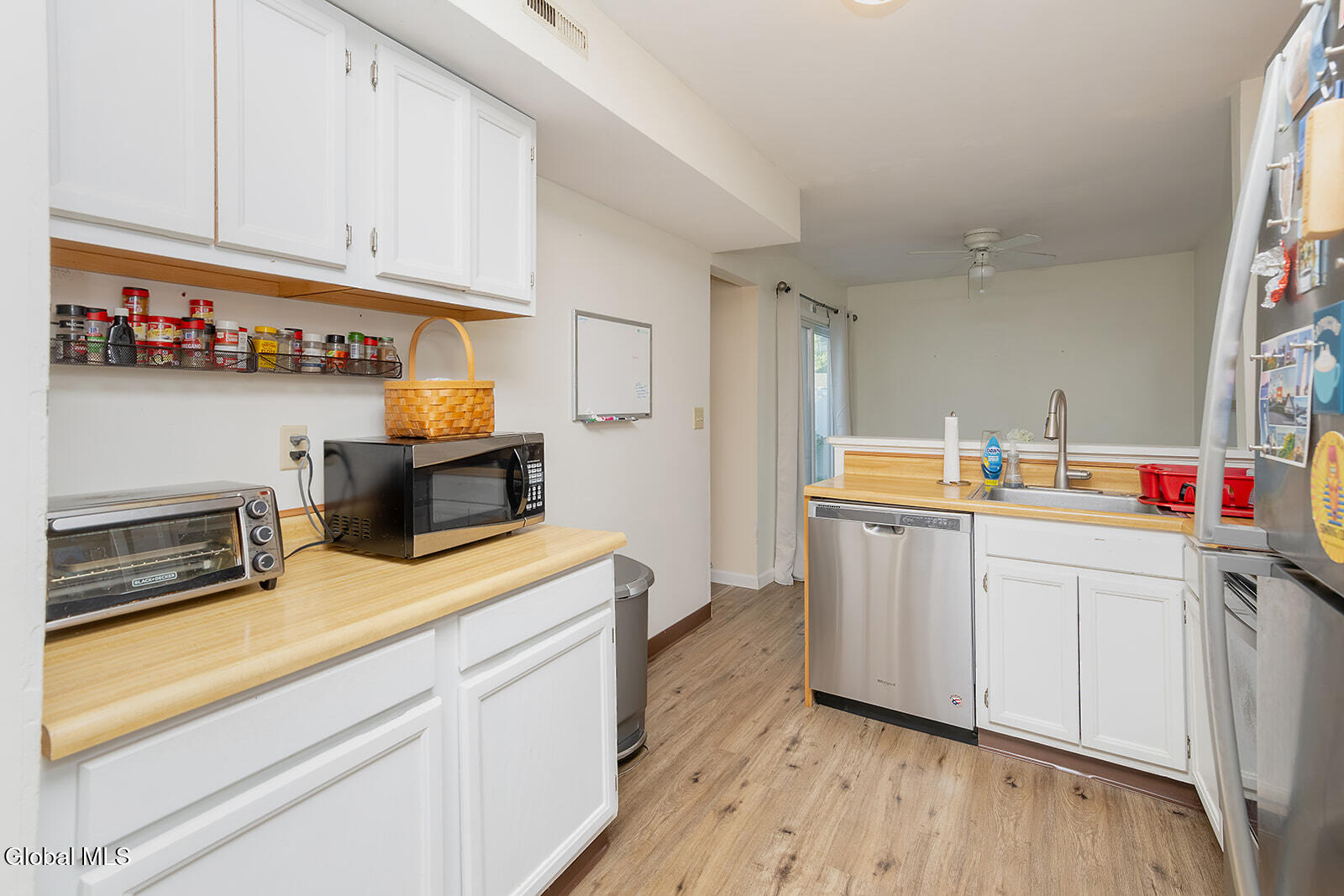 15 Fox Hollow Square Cohoes NY 12047