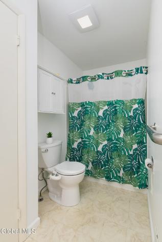 15 Fox Hollow Square Cohoes NY 12047