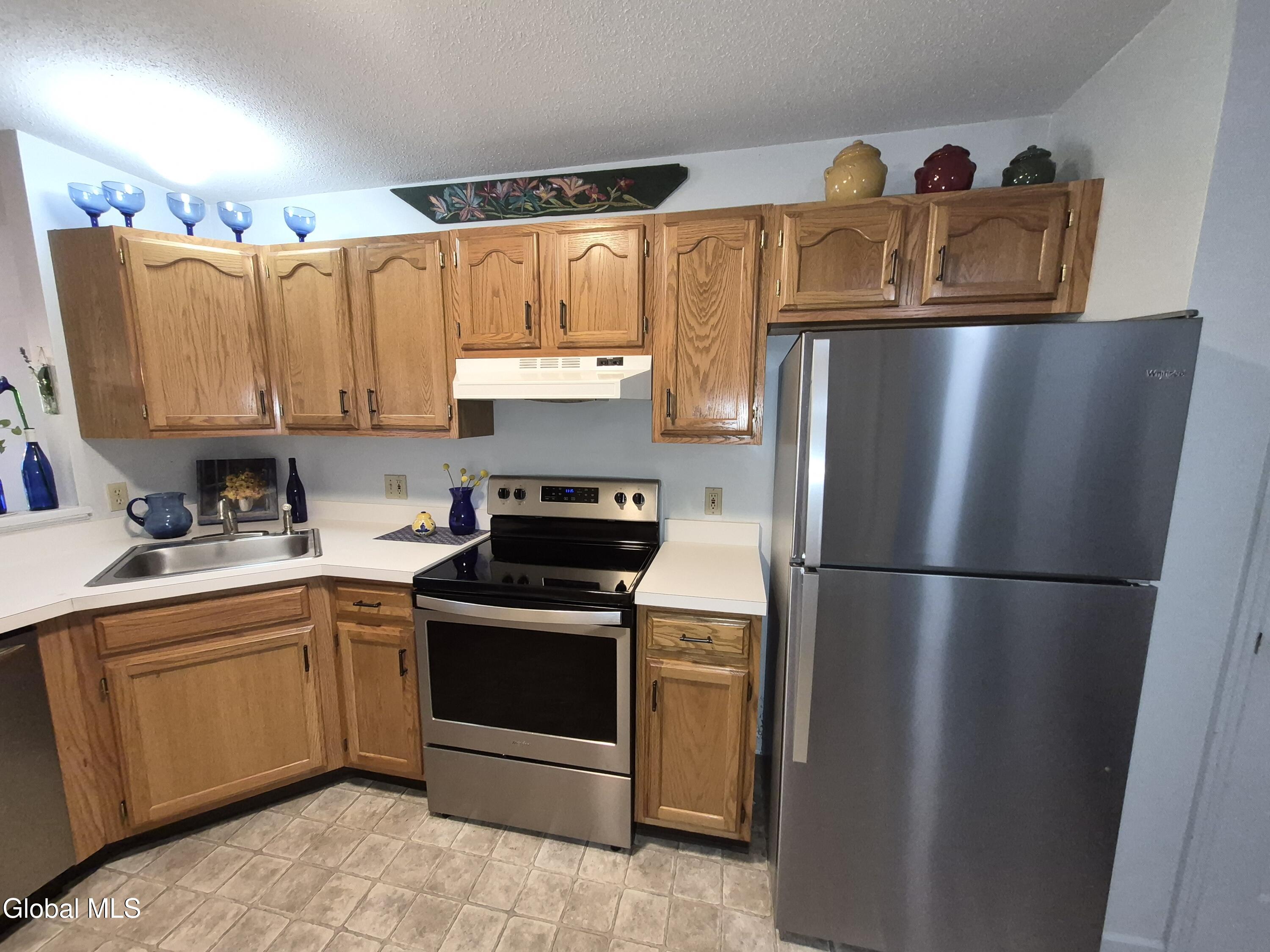 71 Old Mill Lane Queensbury NY 12804