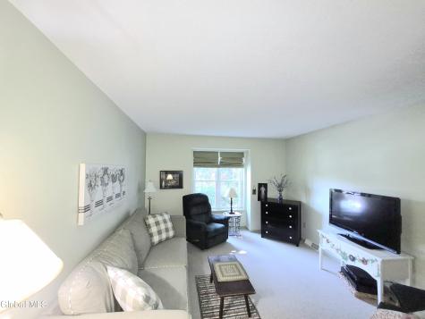 71 Old Mill Lane Queensbury NY 12804