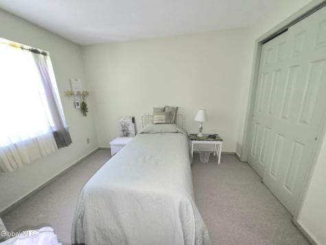 71 Old Mill Lane Queensbury NY 12804