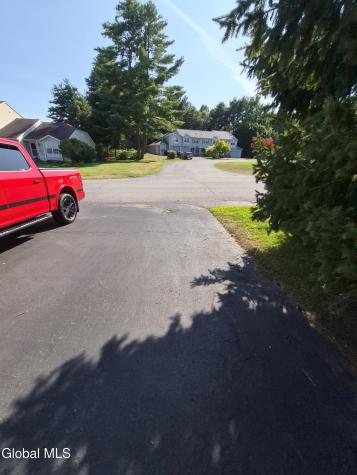 71 Old Mill Lane Queensbury NY 12804