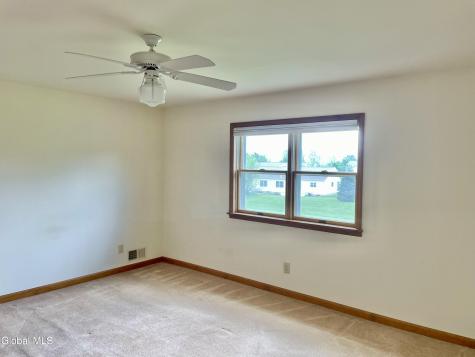 137 Country Estates Road Greenville NY 12083