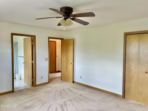 137 Country Estates Road Greenville NY 12083