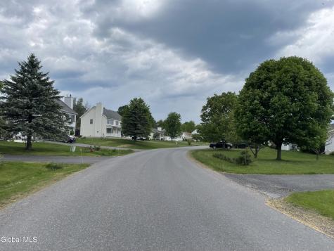 137 Country Estates Road Greenville NY 12083