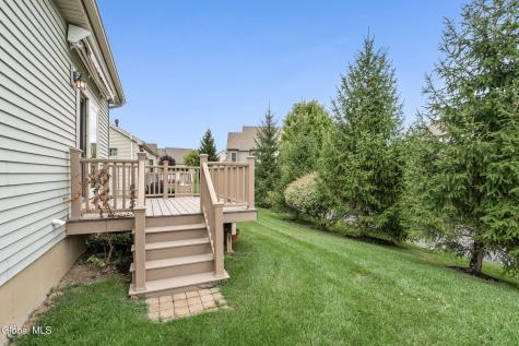 37 Fathers Way Slingerlands NY 12159