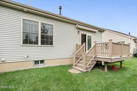 37 Fathers Way Slingerlands NY 12159